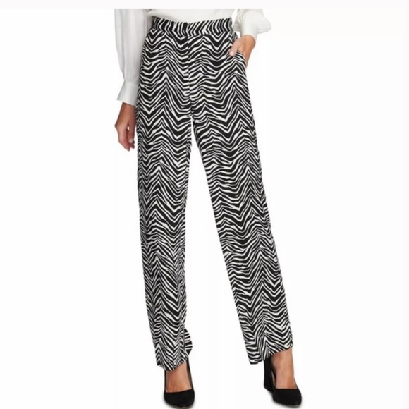 Vince Camuto Pants - NWOT Vince camuto animal print pant